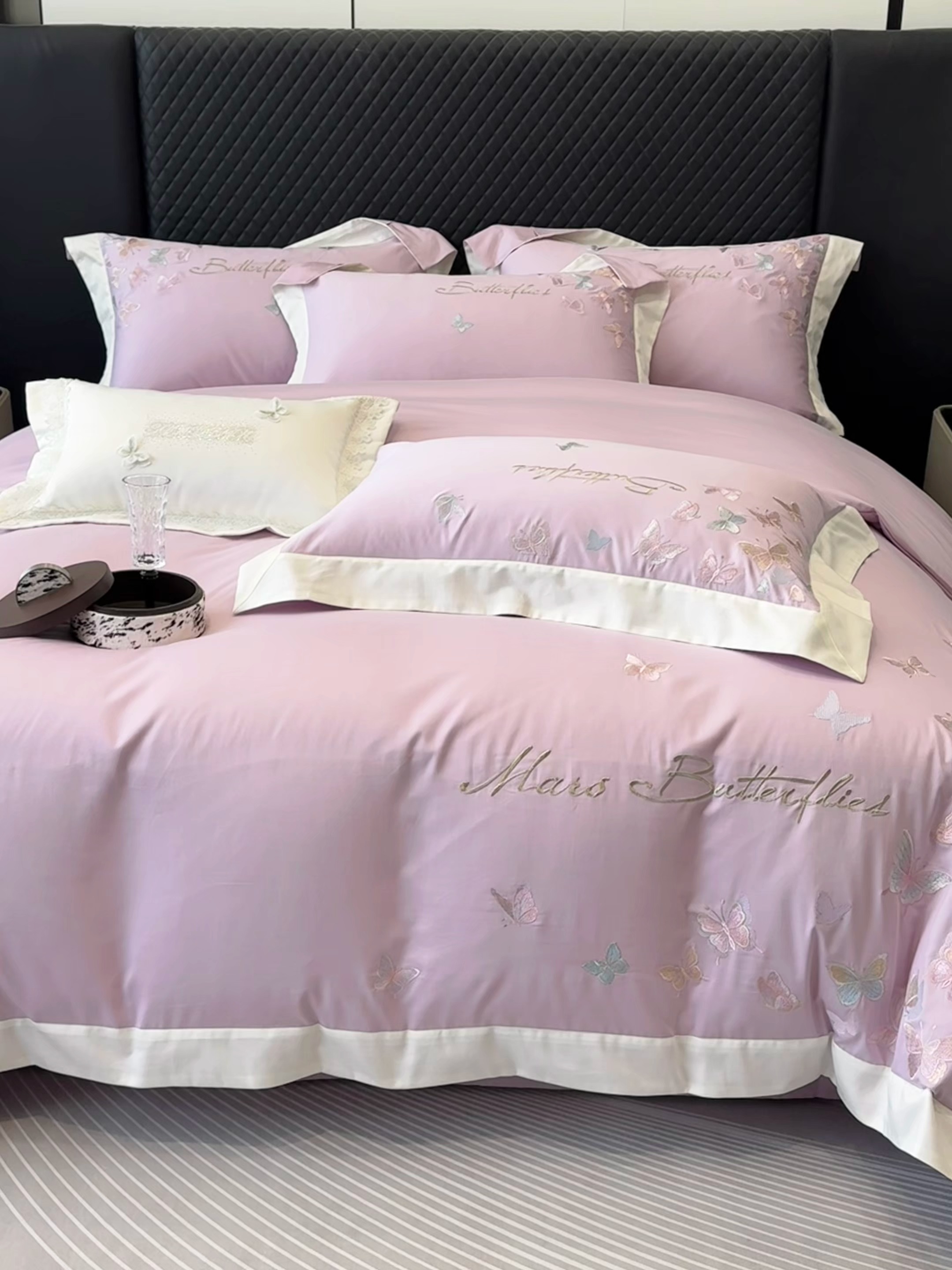 91家纺网 家纺一手货源 找家纺 （总）春夏新品50*50S贡缎长绒棉刺绣四件套纯棉床单床笠高档礼盒装