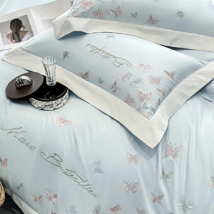 91家纺网 家纺一手货源 找家纺 春夏新品50*50S贡缎长绒棉刺绣四件套纯棉床单床笠高档礼盒装 蒂芙尼蓝-蝶影纷飞-贡缎长绒棉