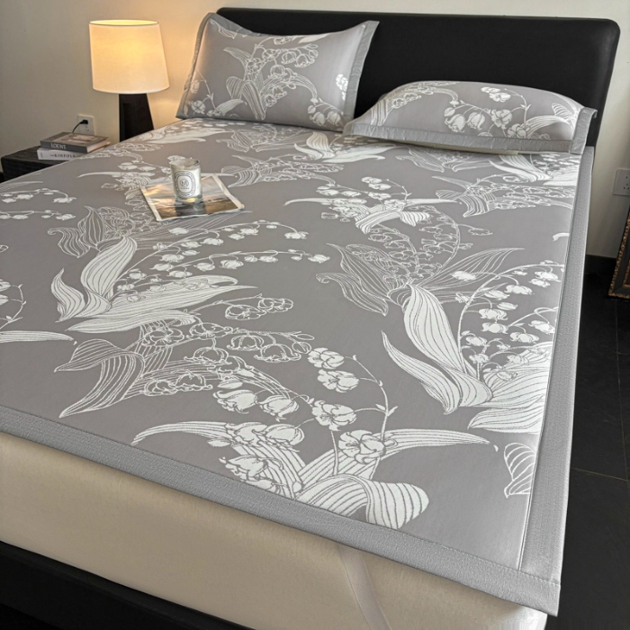 91家纺网 家纺一手货源 找家纺 （总）新方向 2025新款 专版花型 A类PE提花凉席-蕙质兰心