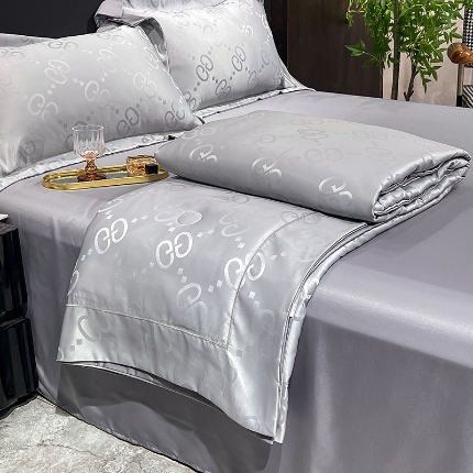 91家纺网 家纺一手货源 找家纺 （总）经年 2025年新 水洗真丝冰丝天丝提花夏被四件套 洛克系列