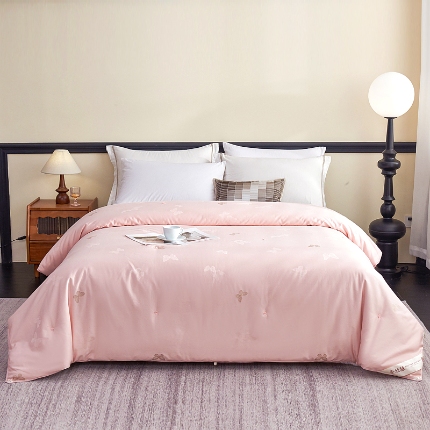 91家纺网 家纺一手货源 找家纺 热销桑蚕丝被 蝴桐家纺 全棉桑蚕丝被 保真桑蚕丝被 夏凉被 空调被 春秋被 加厚冬被 婚庆被子 结婚被芯