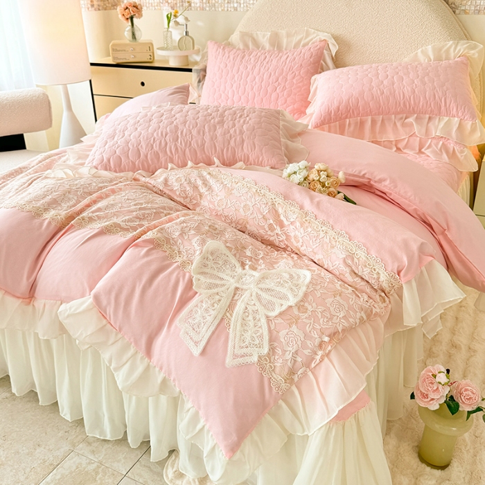 91家纺网 家纺一手货源 找家纺 苏米娜2025韩版法式公主风水洗棉立体花绣花床盖款四件套蕾丝床盖款夏被四件套 法派甜心—樱花粉 