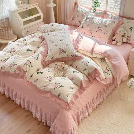 91家纺网 家纺一手货源 找家纺 （总）2025春夏新款复古印花小碎花针织棉双层纱夹棉床盖四件套