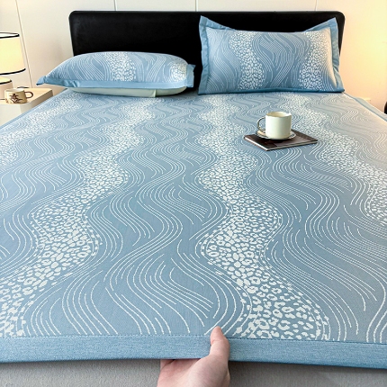 91家纺网 家纺一手货源 找家纺 （总）新方向 2025新款 专版花型 A类PE提花凉席养身席-波光粼粼