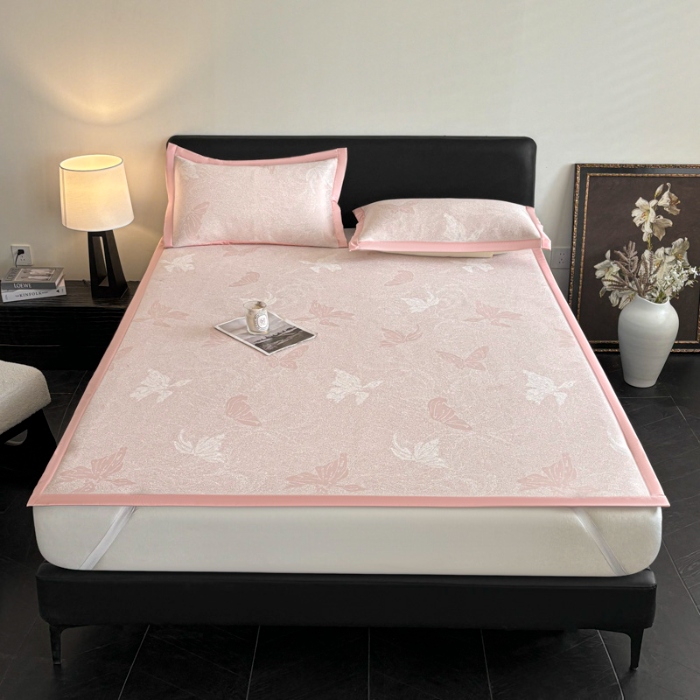 91家纺网 家纺一手货源 找家纺 （总）新方向 2025新款 专版花型 A类PE提花凉席养身席-翩翩起舞