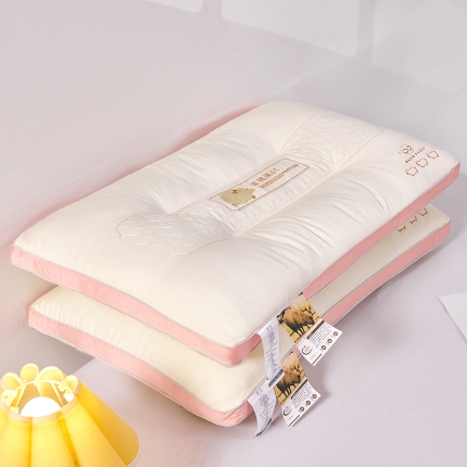 91家纺网 家纺一手货源 找家纺 刺绣羽丝枕 全棉羽丝枕 护颈枕 成人枕芯