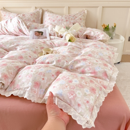 91家纺网 家纺一手货源 找家纺 （总）【苏东来】2025韩版蕾丝花边纯棉全棉双层纱四件套全棉纯棉小碎花印花四件套法式赫本公主风韩系皱皱纱花边四件套针织棉四件套件
