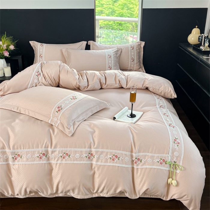 91家纺网 家纺一手货源 找家纺 （总）庭笙 2025新款轻奢少女小香风提花四件套