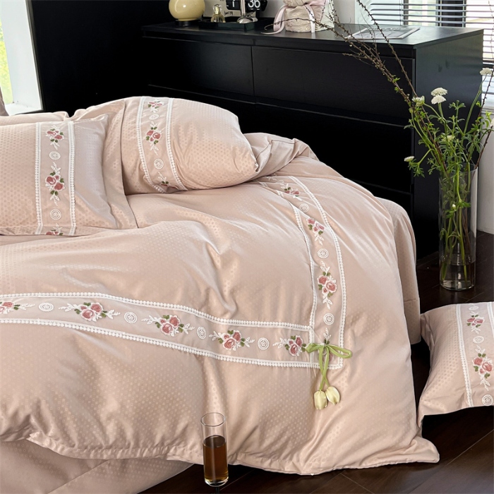 91家纺网 家纺一手货源 找家纺 （总）庭笙 2025新款轻奢少女小香风提花四件套