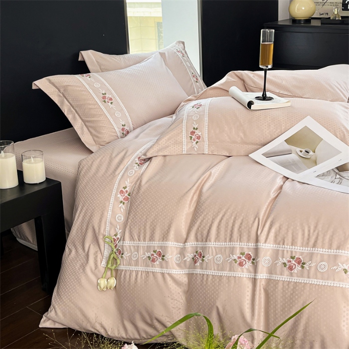 91家纺网 家纺一手货源 找家纺 （总）庭笙 2025新款轻奢少女小香风提花四件套