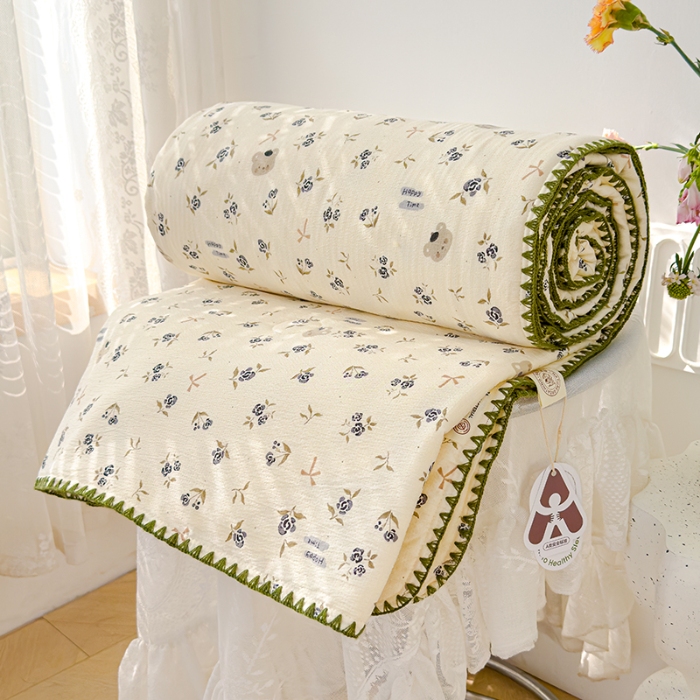 91家纺网 家纺一手货源 找家纺 （总）星巴k家纺 2025新款贝壳绣三角针花边工艺款贝壳边夏被夏凉被空调被四件套【可提供买家秀】