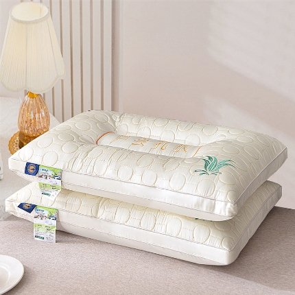 91家纺网 家纺一手货源 找家纺  全棉羽丝枕 绣花枕 护颈枕 成人立体双边枕头