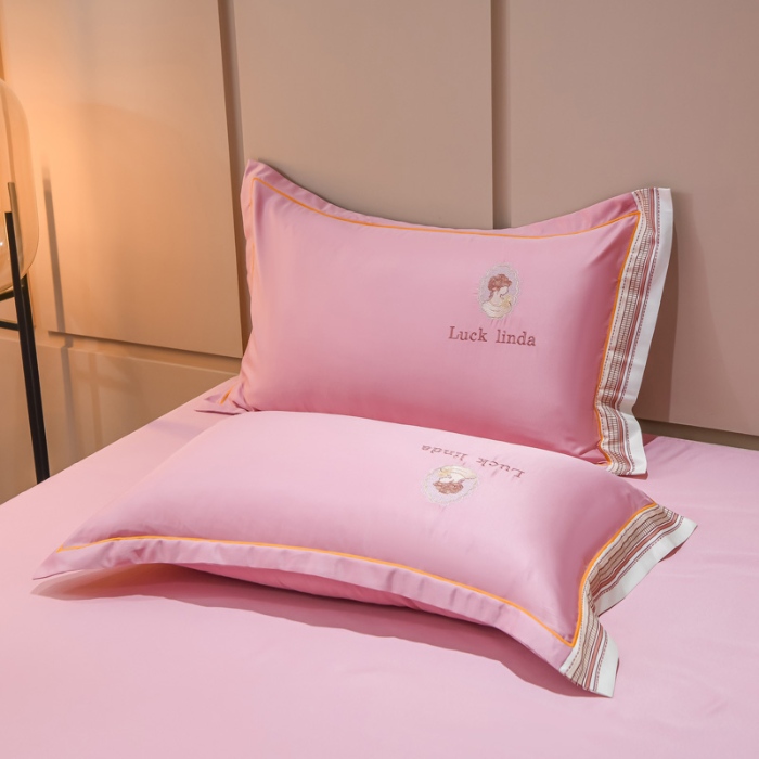 91家纺网 家纺一手货源 找家纺 （总）【苏东来】2025轻奢宽边居里夫人水洗真丝刺绣夏被四件套四件套纯色冰丝天丝刺绣夏凉被空调被双人春秋被