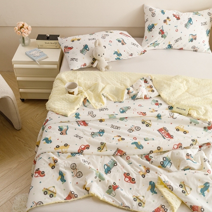 91家纺网 家纺一手货源 找家纺 （总）绒梦里2025A类高克重有氨印花凉感冰豆豆夏被直播爆款儿童学生夏凉被空调被