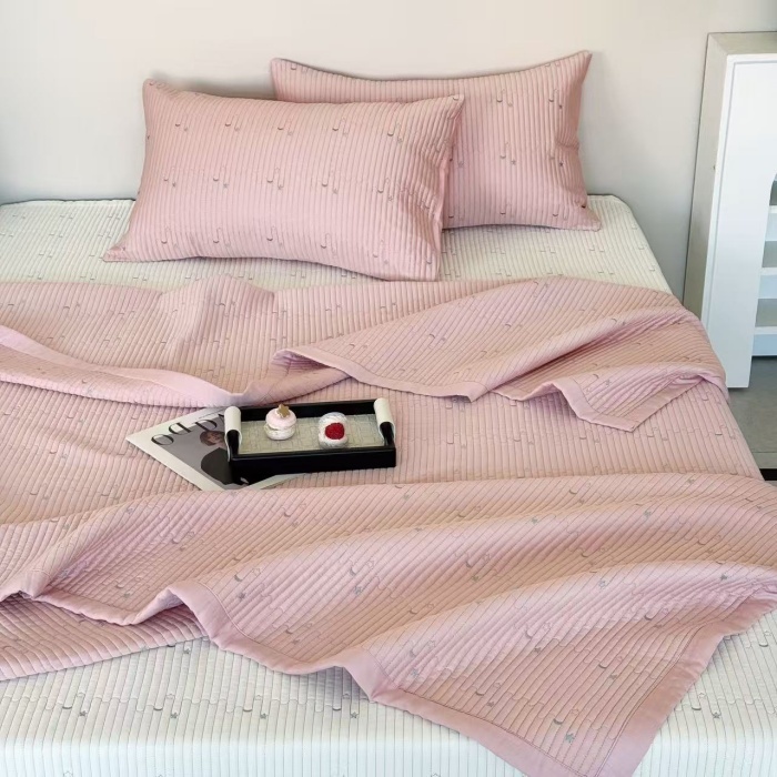 91家纺网 家纺一手货源 找家纺 （总）双面天丝床盖  星月系列