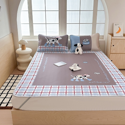 91家纺网 家纺一手货源 找家纺 （总）RYB红黄兰 2025新款INS原创超萌卡通大版碳光冰丝凉席三明治空调席三件套席子