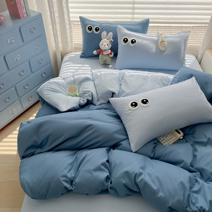 91家纺网 家纺一手货源 找家纺 （总）（有买家秀）2025新款大眼睛毛巾绣水洗棉纯色双拼四件套简约软糯舒适多巴胺风床上用品