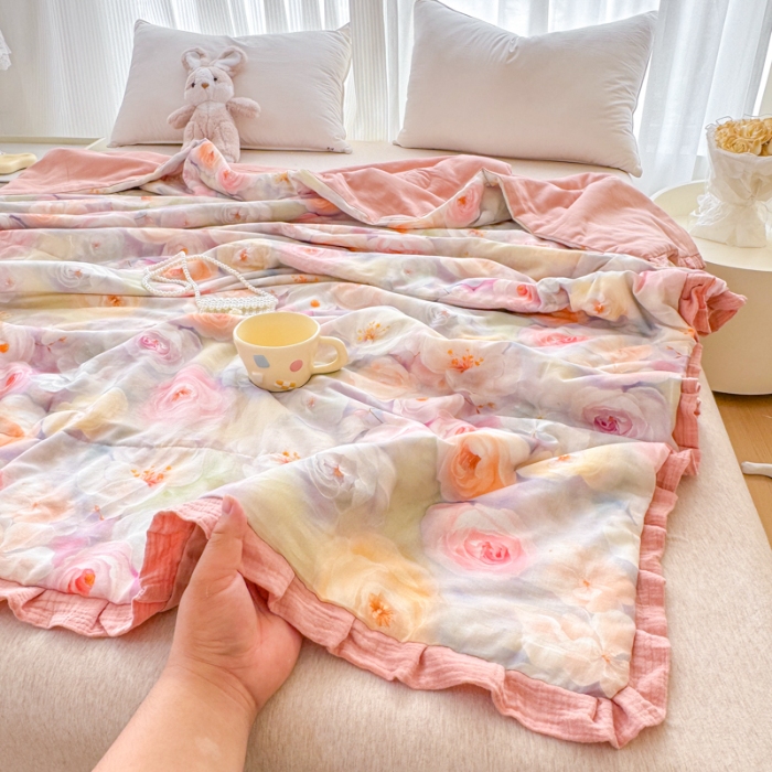 91家纺网 家纺一手货源 找家纺 2025苏东来家纺全棉双层纱韩版花边款单夏被皱皱纱花边夏被四件套 薇薇安