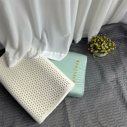 91家纺网 家纺一手货源 找家纺 （总）天然乳胶枕成人天丝莫代尔刺绣款高低平面款乳胶枕头枕芯