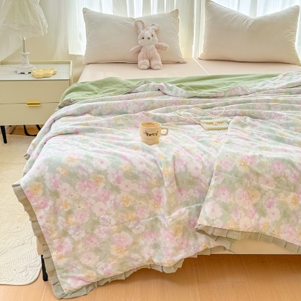 91家纺网 家纺一手货源 找家纺 （总）【苏东来】2025高端韩版皱皱花边母婴级印花全棉双层纱夏被清新公主风法式蕾丝花边纯棉双层纱夏凉被空调被春秋被