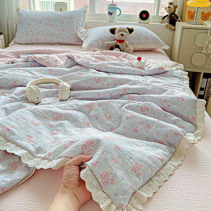 91家纺网 家纺一手货源 找家纺 （总）一比一家纺 2025新款云感皱皱纱全棉花边款夏被四件套【控价109元】