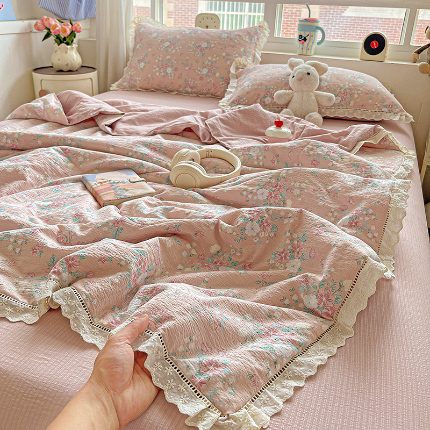 91家纺网 家纺一手货源 找家纺 （总）一比一家纺 2025新款云感皱皱纱全棉花边款夏被四件套【控价109元】