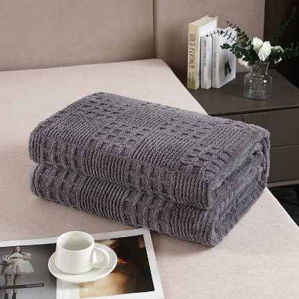 美洲琳 2025新款高克重几何方块塔芙绒毛毯 深灰