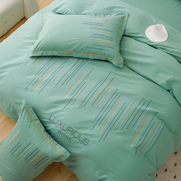 91家纺网 家纺一手货源 找家纺 2025年高端轻奢刺绣款全棉长绒棉四件套简约纯色素色纯棉刺绣花四件套件床单 翡翠绿