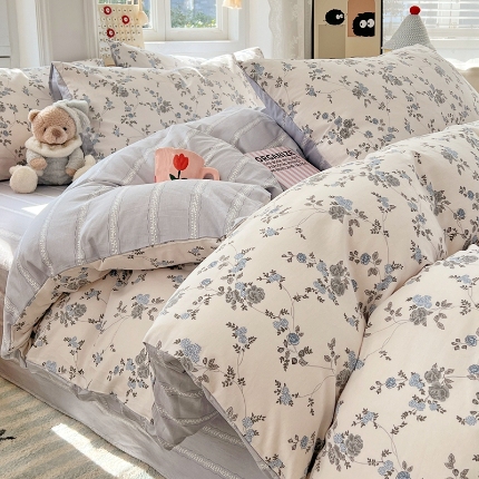 91家纺网 家纺一手货源 找家纺 （总）2025新款纯棉13070全棉斜纹小清新印花床单被套四件套床上用品套件