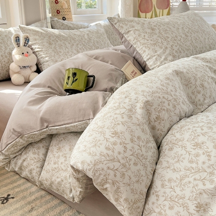 91家纺网 家纺一手货源 找家纺 （总）2025新款纯棉13070全棉斜纹小清新印花床单被套四件套床上用品套件