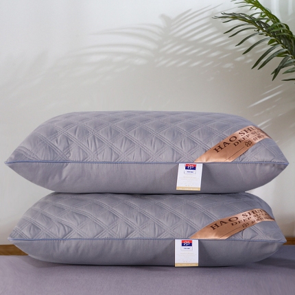 91家纺网 家纺一手货源 找家纺 （总）亲肤绗缝三线格枕芯 羽丝枕 舒适枕 中高枕 成人枕头 宿舍枕芯