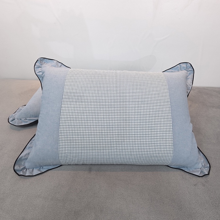 91家纺网 家纺一手货源 找家纺 40×60cm枕头纯棉儿童枕学生枕单只多层结构夹棉款全棉色织水洗棉耳朵款拉链枕 米蓝