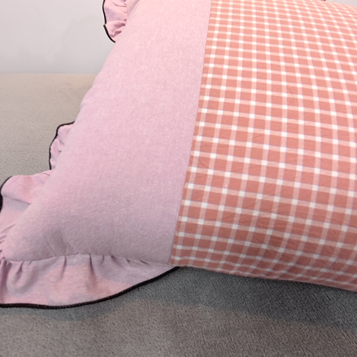 91家纺网 家纺一手货源 找家纺 40×60cm枕头纯棉儿童枕学生枕单只多层结构夹棉款全棉色织水洗棉耳朵款拉链枕 弗粉