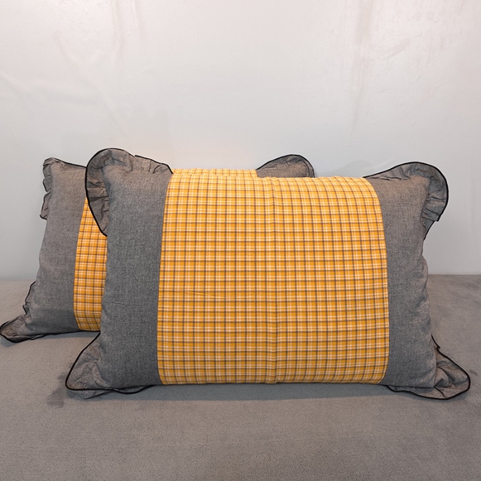 91家纺网 家纺一手货源 找家纺 40×60cm枕头纯棉儿童枕学生枕单只多层结构夹棉款全棉色织水洗棉耳朵款拉链枕 飞黄