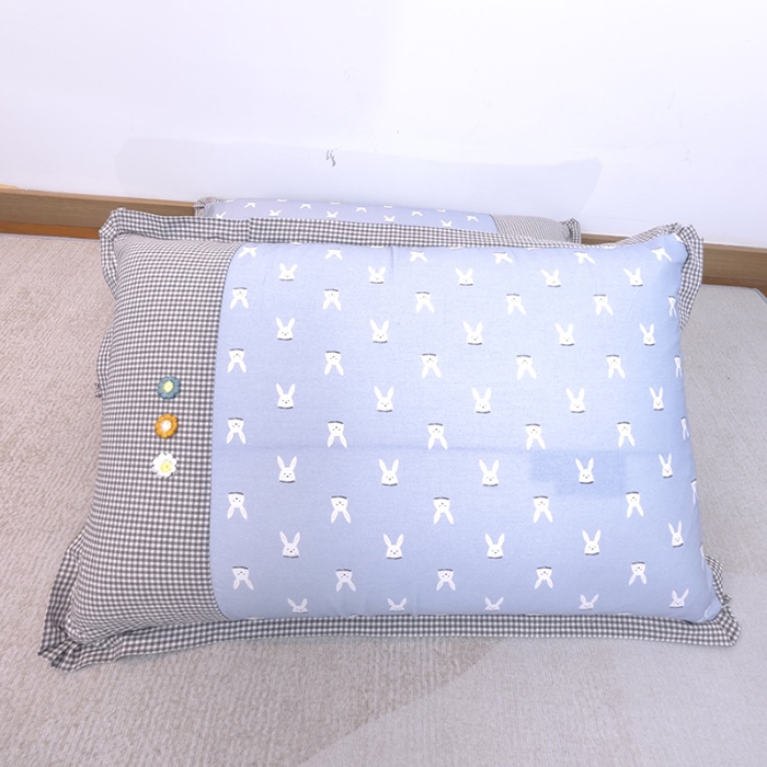 91家纺网 家纺一手货源 找家纺 （总）40×60cm枕头纯棉儿童枕头学生枕头单只多层结构夹棉款全棉三花款拉链枕