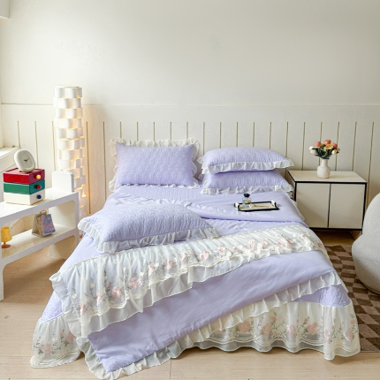 91家纺网 家纺一手货源 找家纺 （总）漫布云2025春夏韩版公主风水洗棉蕾丝床盖款夏被四件套法式蕾丝花边床裙款四件套