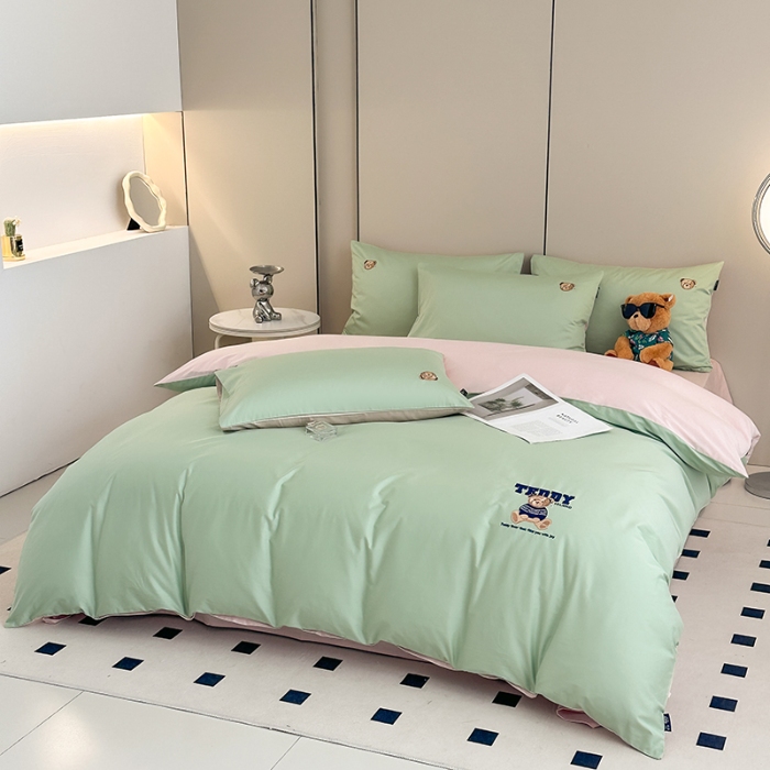 91家纺网 家纺一手货源 找家纺 泰迪爱兰Teddy ISLAND 2026新款100支绣花（50支）三件套四件套 抹茶绿+低调粉