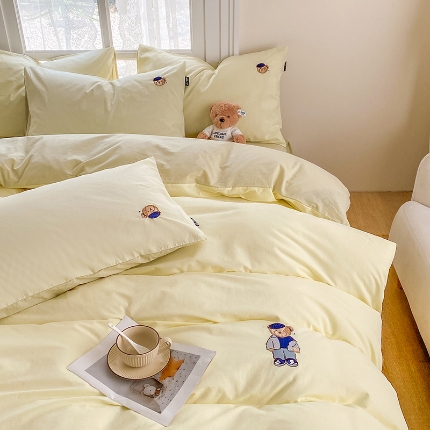 91家纺网 家纺一手货源 找家纺 泰迪爱兰Teddy ISLAND 2026新款32支全棉水洗棉绣花三件套四件套 嫩黄+黄绿