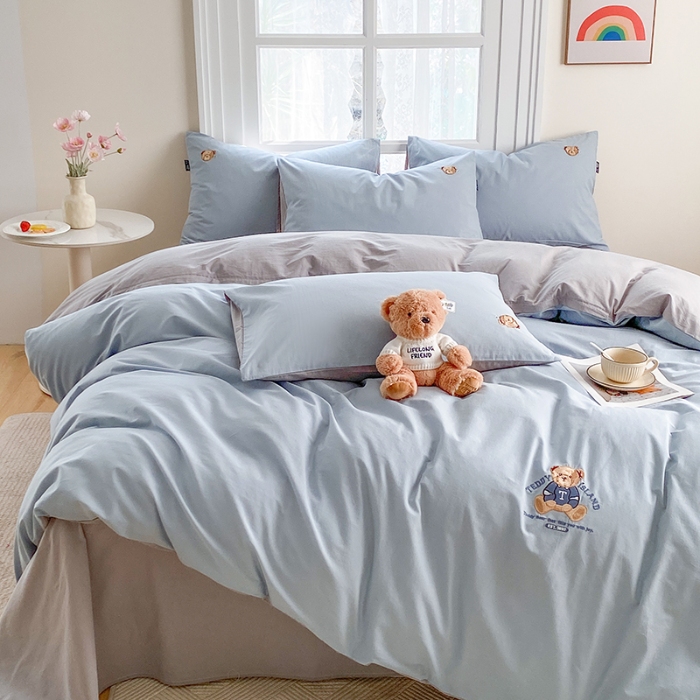 91家纺网 家纺一手货源 找家纺 泰迪爱兰Teddy ISLAND 2026新款32支全棉水洗棉绣花三件套四件套 浅灰兰+青灰