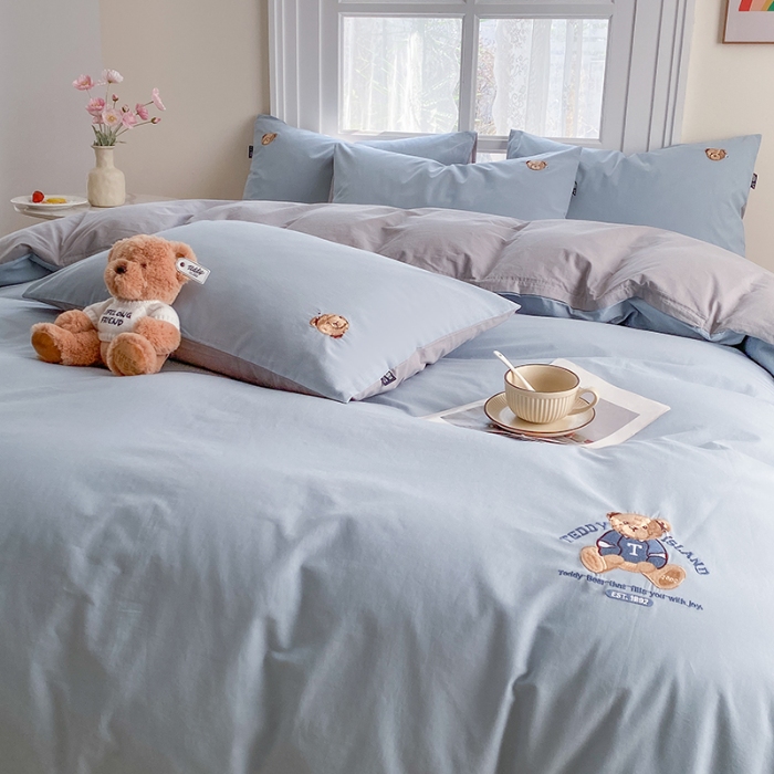 91家纺网 家纺一手货源 找家纺 泰迪爱兰Teddy ISLAND 2026新款32支全棉水洗棉绣花三件套四件套 浅灰兰+青灰