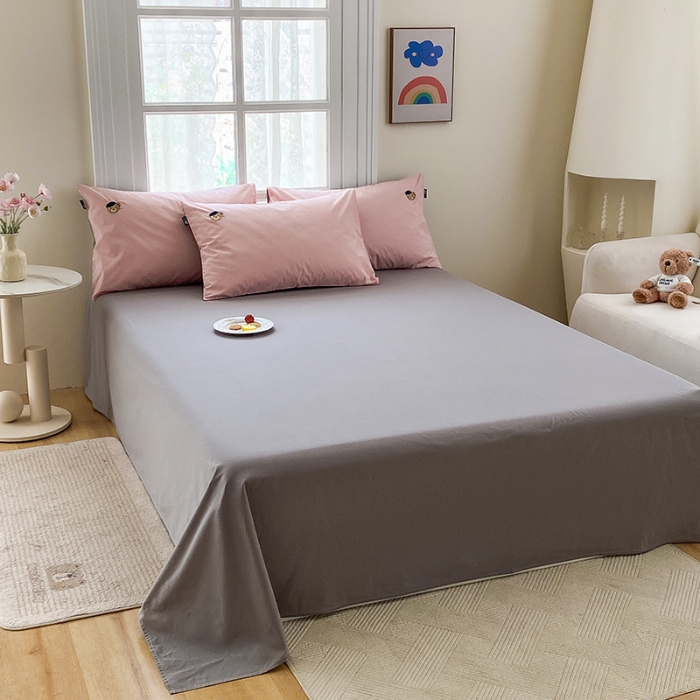 91家纺网 家纺一手货源 找家纺 泰迪爱兰Teddy ISLAND 2026新款32支全棉水洗棉绣花三件套四件套 浅玉+棕灰