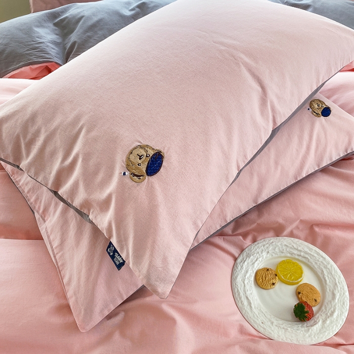 91家纺网 家纺一手货源 找家纺 泰迪爱兰Teddy ISLAND 2026新款32支全棉水洗棉绣花三件套四件套 浅玉+棕灰