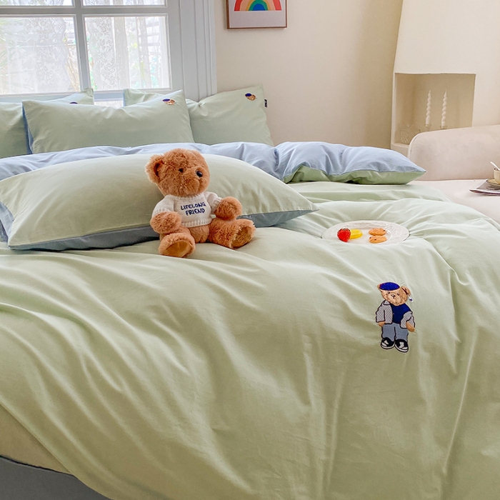 91家纺网 家纺一手货源 找家纺 泰迪爱兰Teddy ISLAND 2026新款32支全棉水洗棉绣花三件套四件套 水绿＋浅灰兰