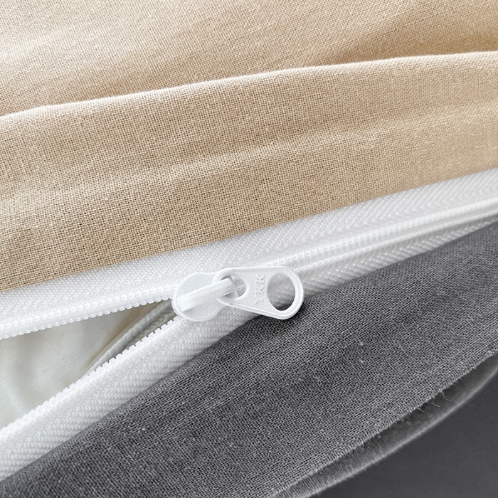 91家纺网 家纺一手货源 找家纺 泰迪爱兰Teddy ISLAND 2026新款32支全棉水洗棉绣花三件套四件套 驼色＋深灰