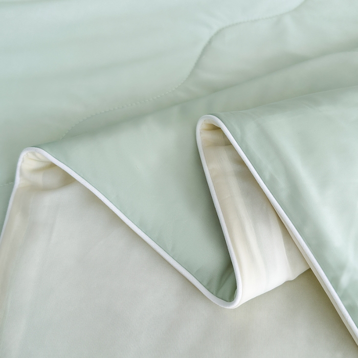 91家纺网 家纺一手货源 找家纺 泰迪爱兰Teddy ISLAND 2026新款冰淇淋凉感夏被 抹茶绿+米黄