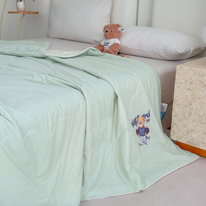 91家纺网 家纺一手货源 找家纺 泰迪爱兰Teddy ISLAND 2026新款冰淇淋凉感夏被 抹茶绿+米黄