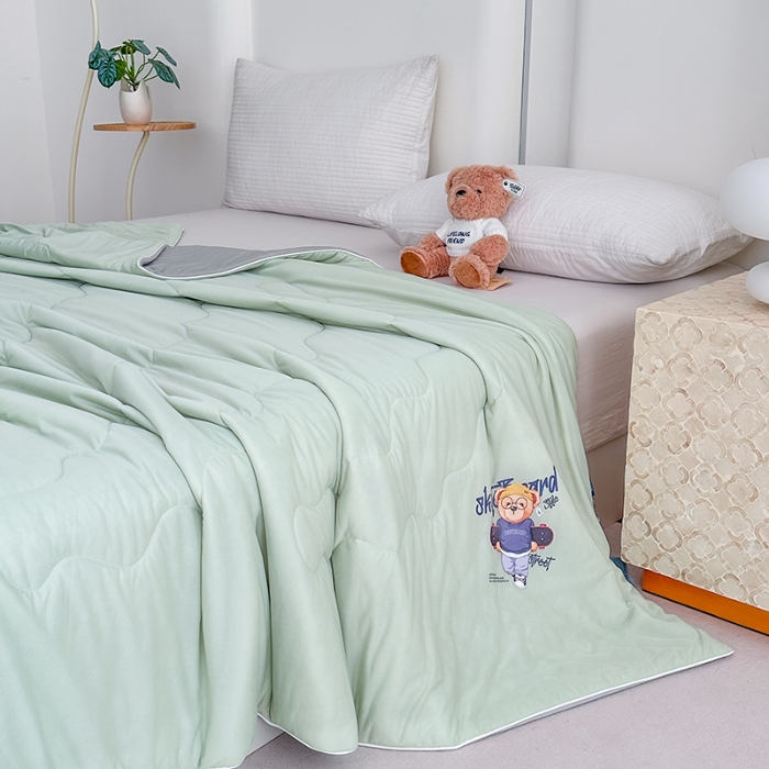 91家纺网 家纺一手货源 找家纺 泰迪爱兰Teddy ISLAND 2026新款冰淇淋凉感夏被 抹茶绿+灰