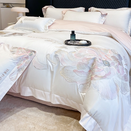 91家纺网 家纺一手货源 找家纺 （总）星蕴家纺 2025新款澳棉纯棉正宗长绒棉刺绣四件套-绽放