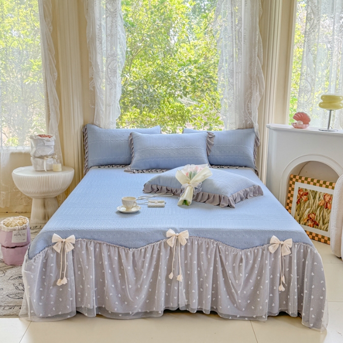 91家纺网 家纺一手货源 找家纺 【苏东来】2025高端法式韩版公主花边PE高分子复合软凉席床裙款三件套纯色蕾丝花边豆豆床裙床单床盖冰丝凉席子三件套件空调席 甜心蓝