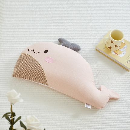 91家纺网 家纺一手货源 找家纺 （总）2025新款 卡通儿童荞麦枕 宝宝枕头枕芯 全荞麦定型枕鲸鱼荞麦枕头枕芯